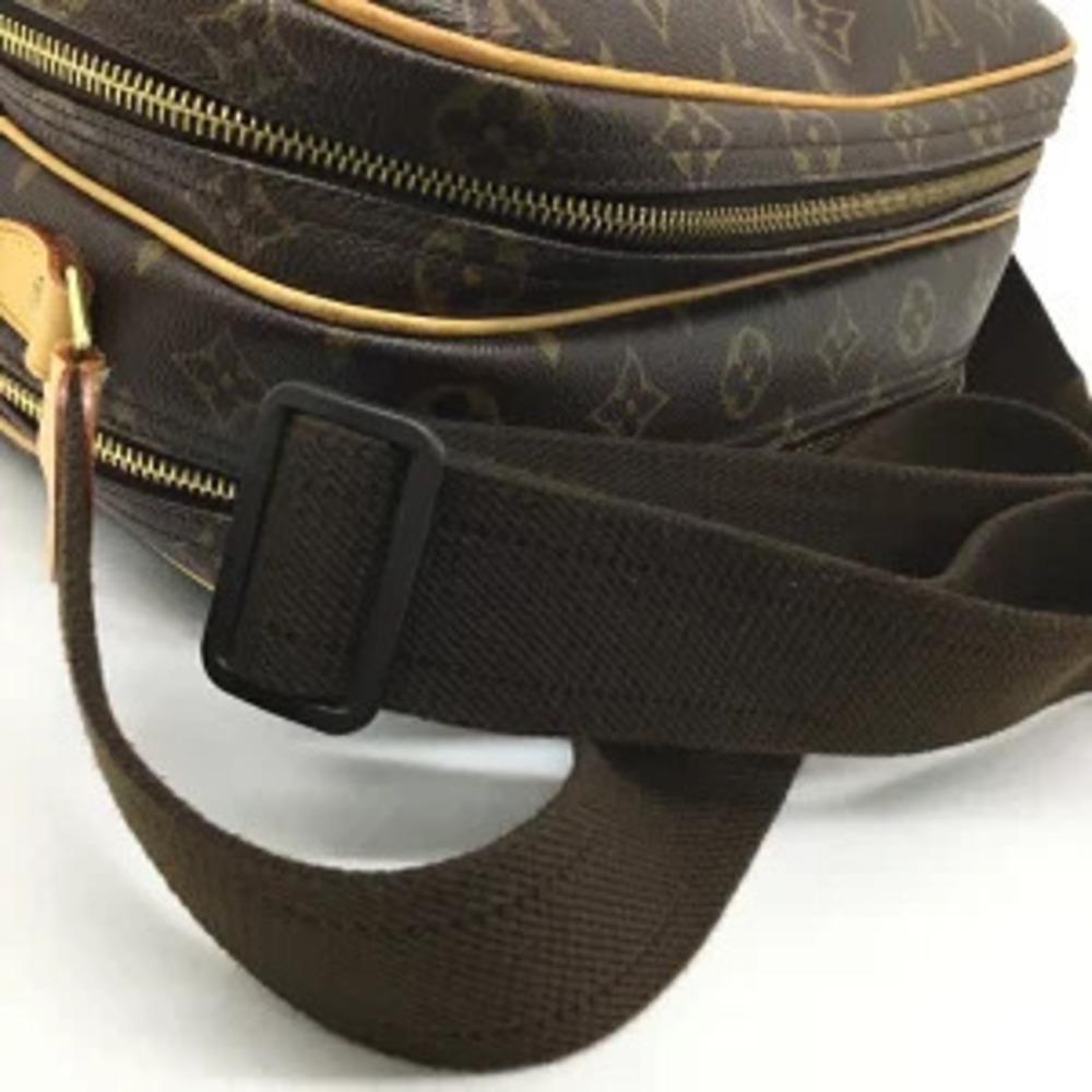 LOUIS VUITTON Reporter Monogram Shoulder Bag